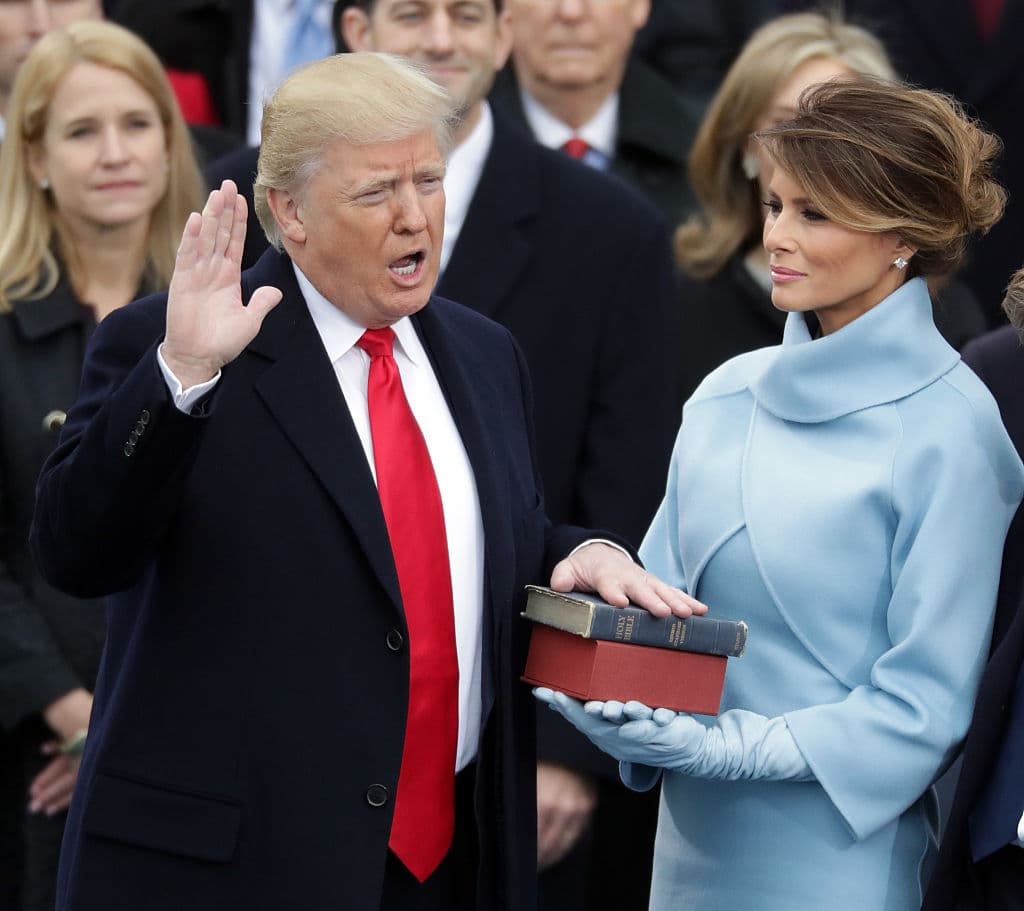 Trump to Use Two Bibles for Swearing-in Ceremony 