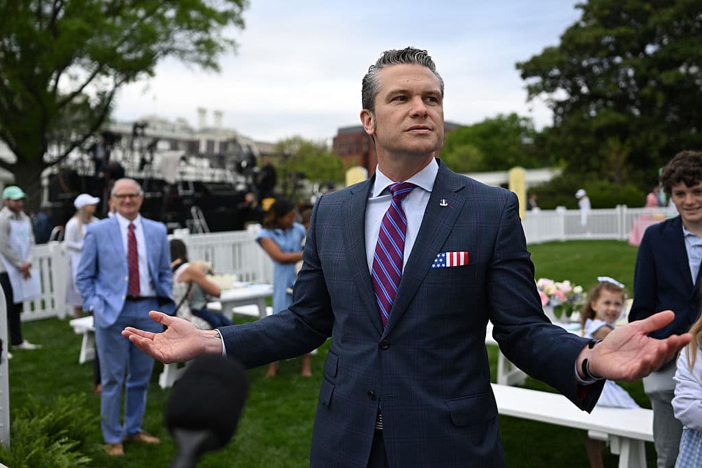 Trump Supports Hegseth Despite Reports of Second Signal Chat