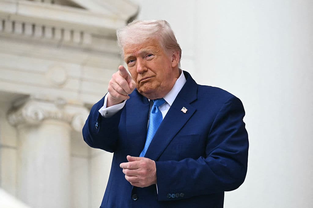 Trump Talks of Iran ‘Regime Change’: ‘MIGA’