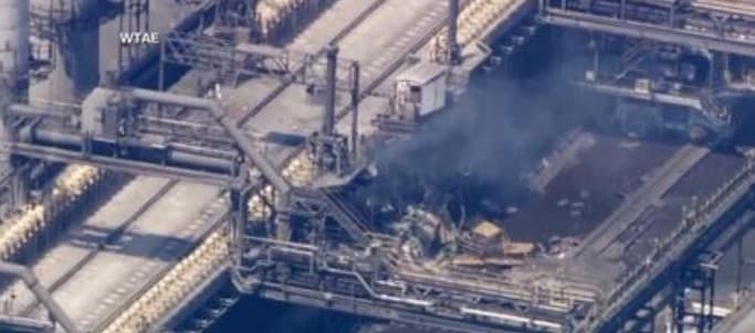 Pennsylvania Steel Plant Explodes Leaving People Trapped