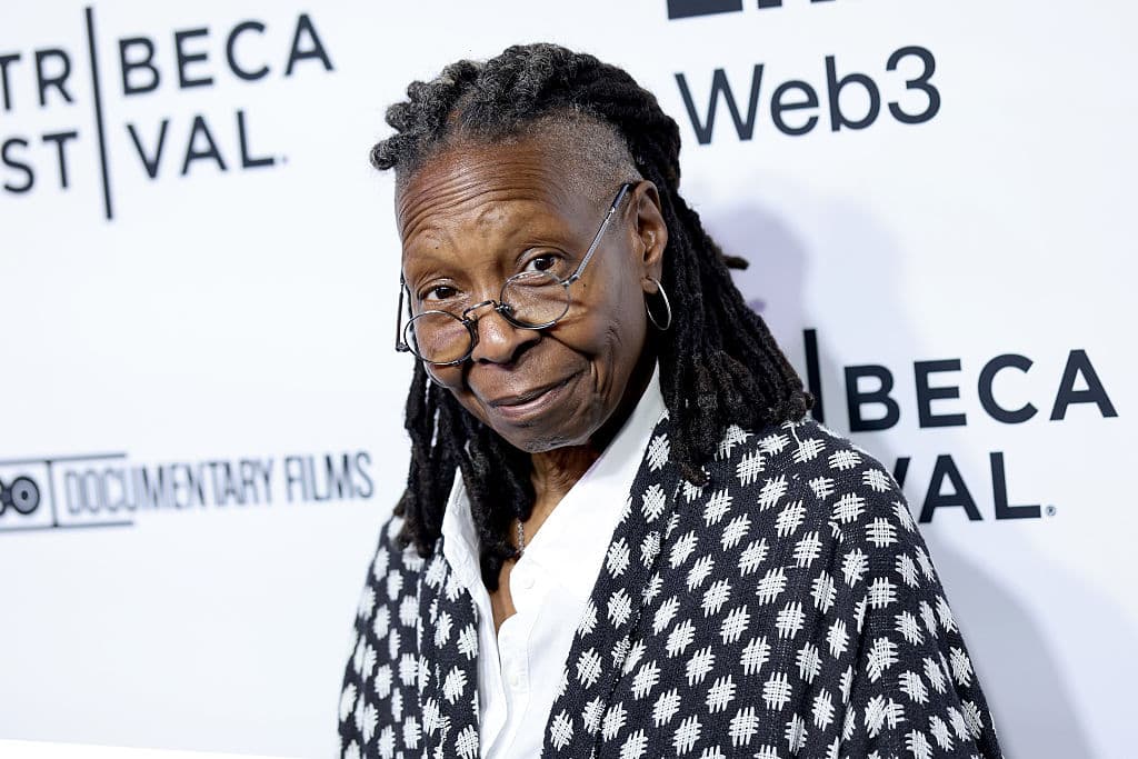 Whoopi Goldberg Claims Dems ‘Threw in the Towel’ by Voting to End Shutdown 