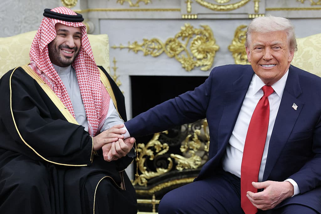 Trump Elevates Saudi Arabia to Major Non-NATO Ally, Signs Defense Deal