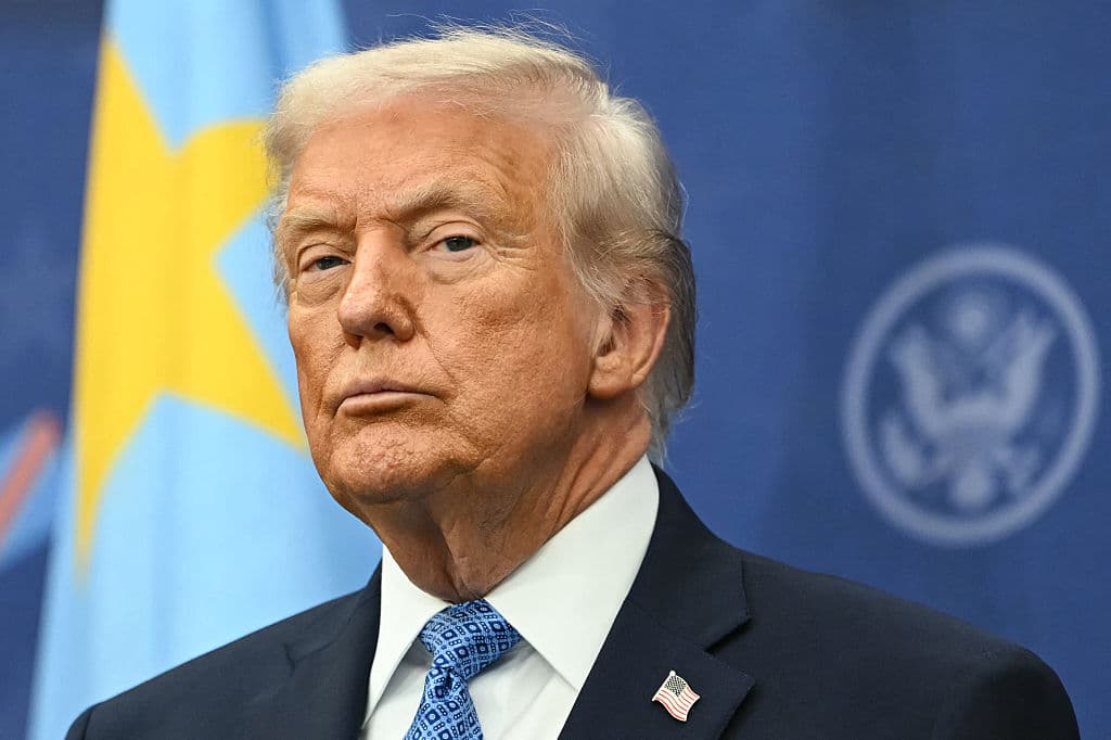 2 Senators Move to Block Trump Image on Coin