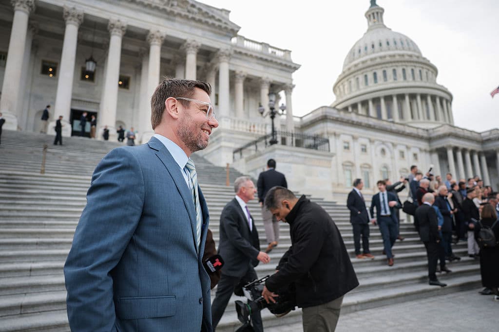 Swalwell Faces Complaints Alleging Nanny Worked Illegally Amid Campaign Fund Questions