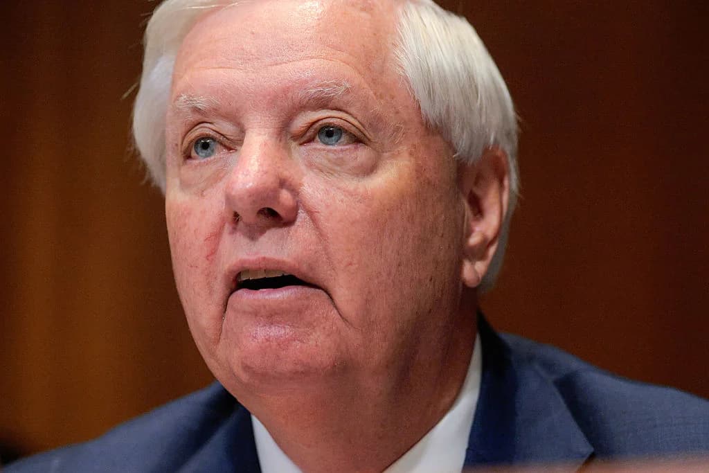Lindsey Graham Dead at 71 Following Sudden Illness