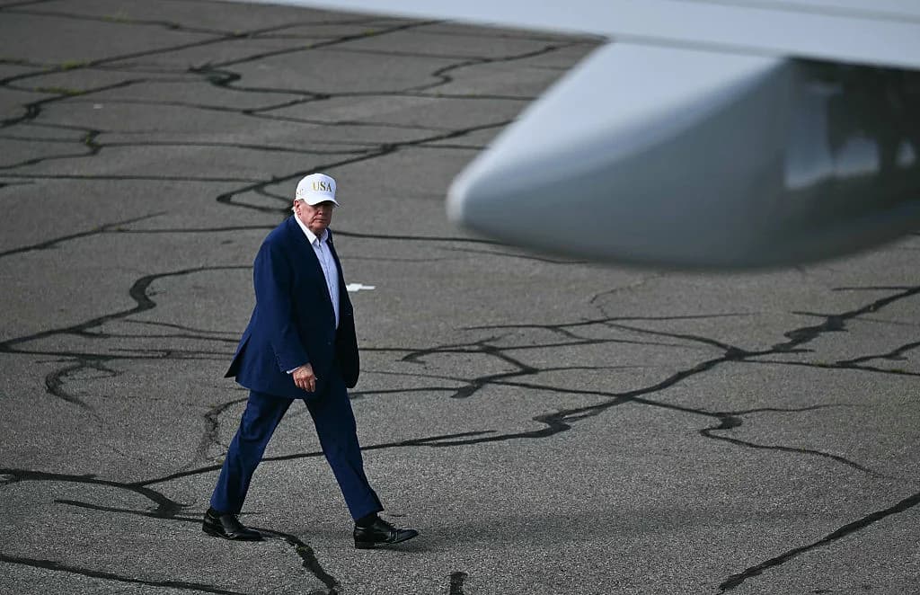 Trump Used Airport Catering Truck in Secret Air Force One Ruse