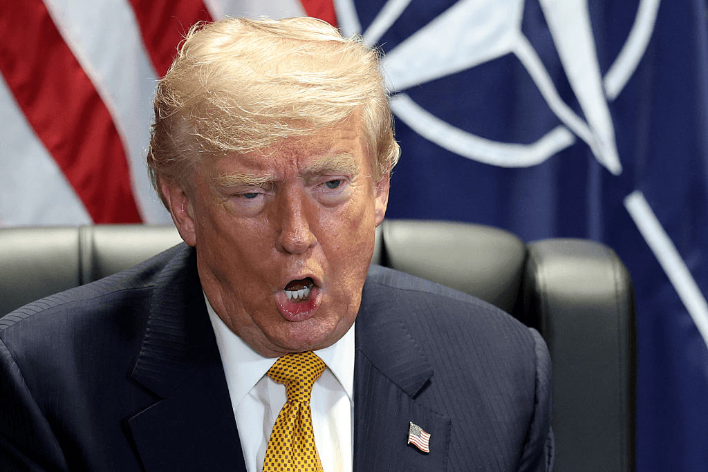 Trump Threatens to Stop Trade With Spain, Calls It a ‘Wasted Cause’