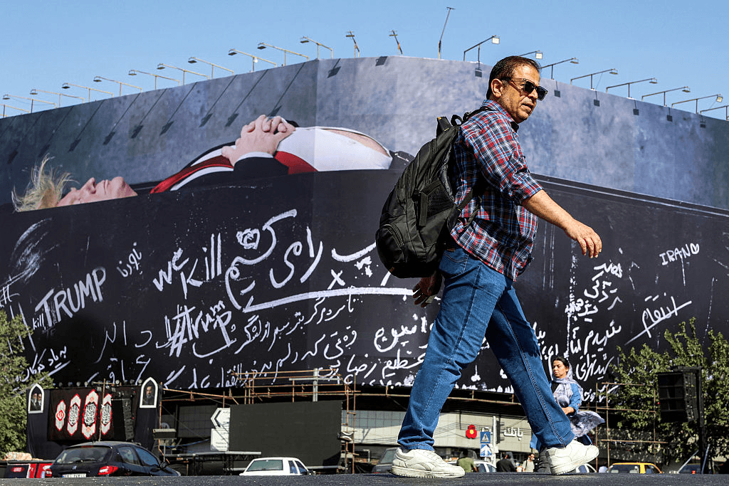 Iran Erects Billboard of Trump in Coffin