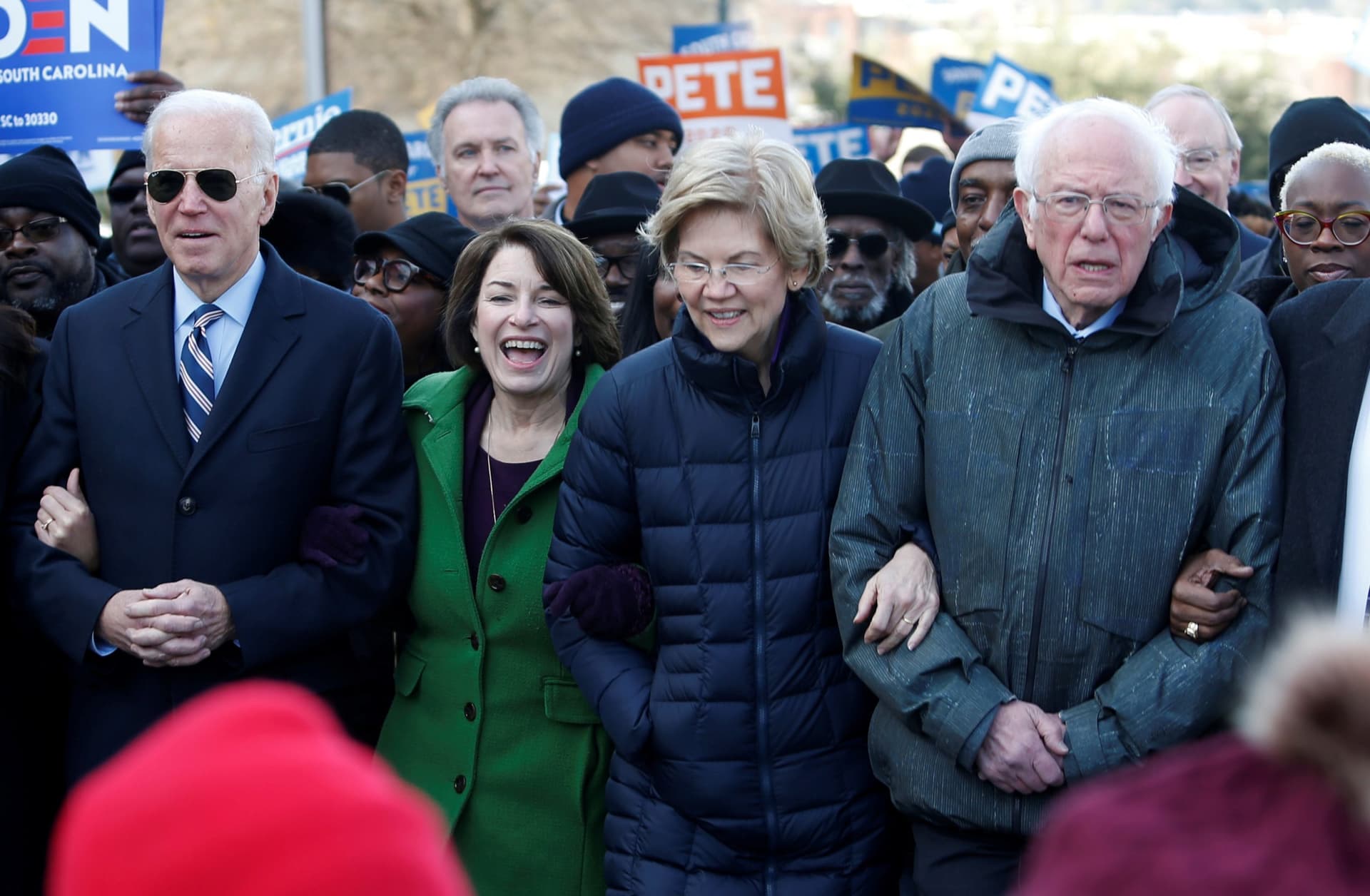 Democratic White House Contenders Face First Test in Iowa