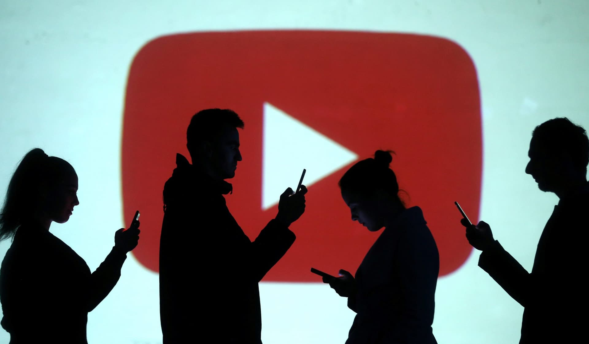 YouTube Bans Prominent Vaccine Skeptics, Outlaws Vids That Question Safety or Effectiveness of Vaccines