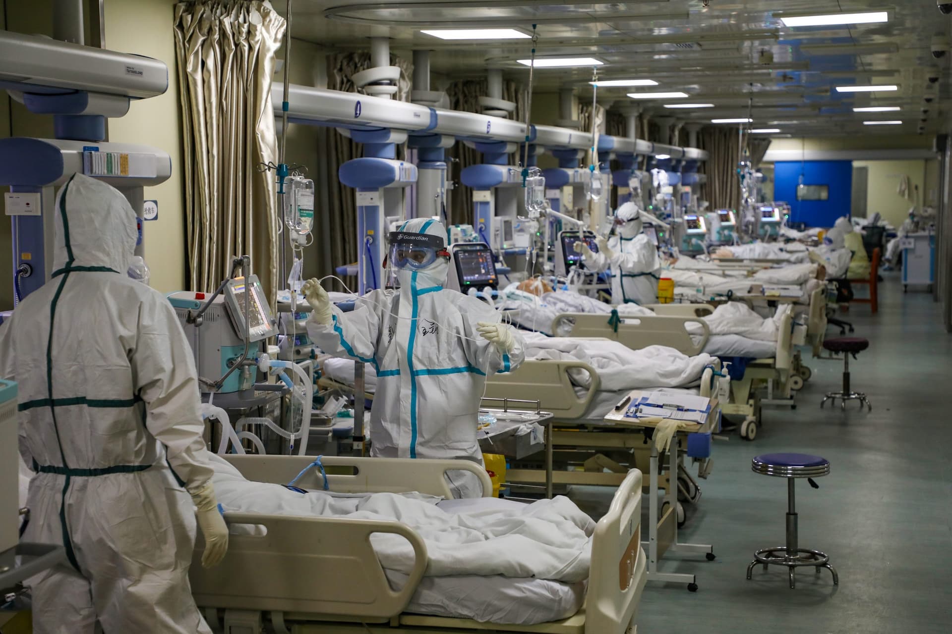 Wuhan Researchers Were Reportedly Hospitalized in November 2019