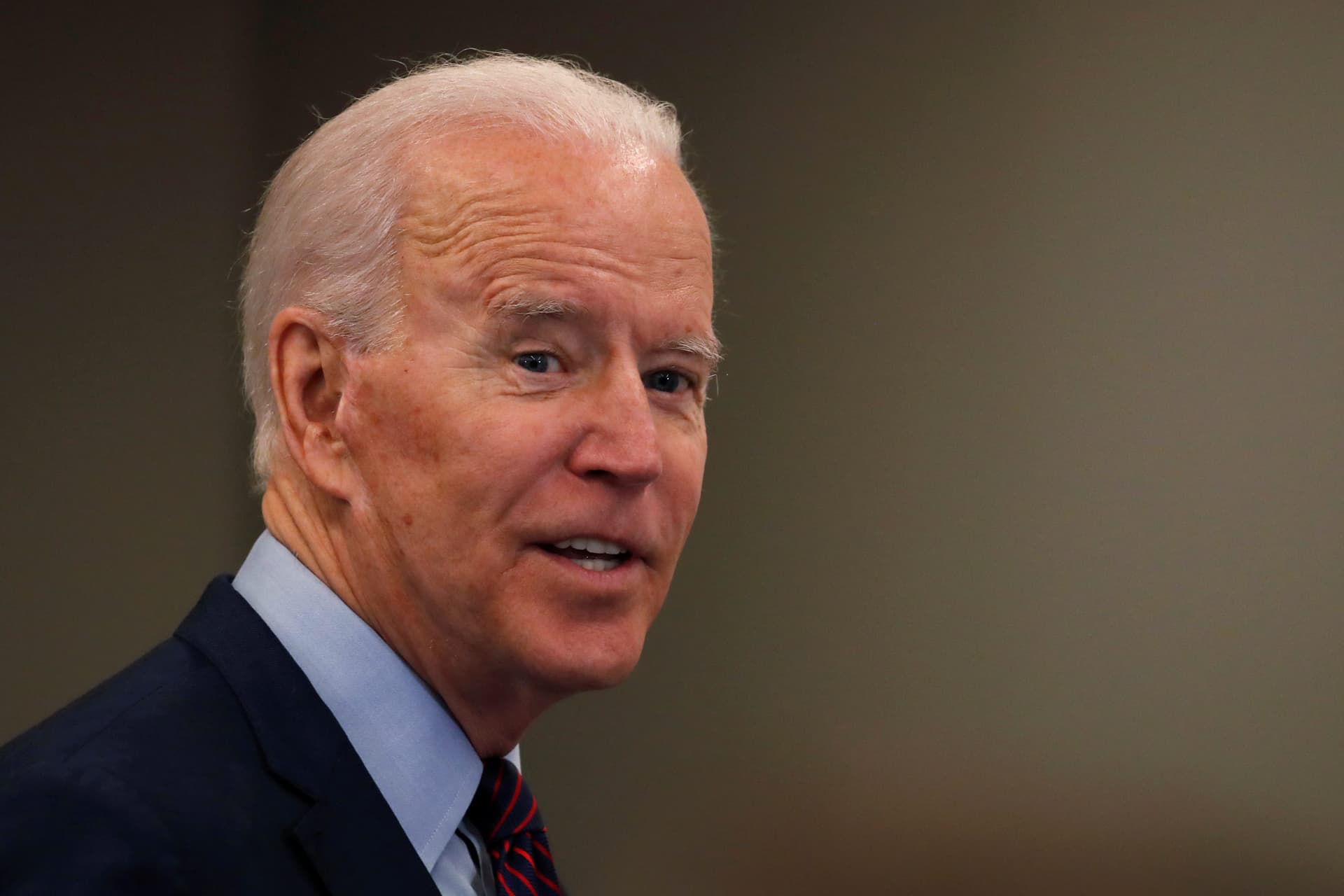 On the Trail: Sanders and Biden Turn to the Midwest as Next Round of Contests Loom