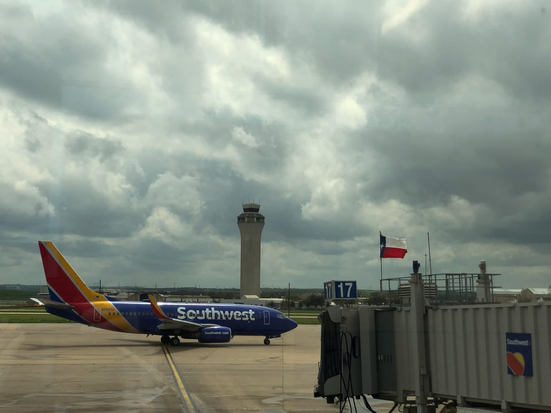 Southwest Says ‘Seriously Considering’ Cutting Flights in Short Term