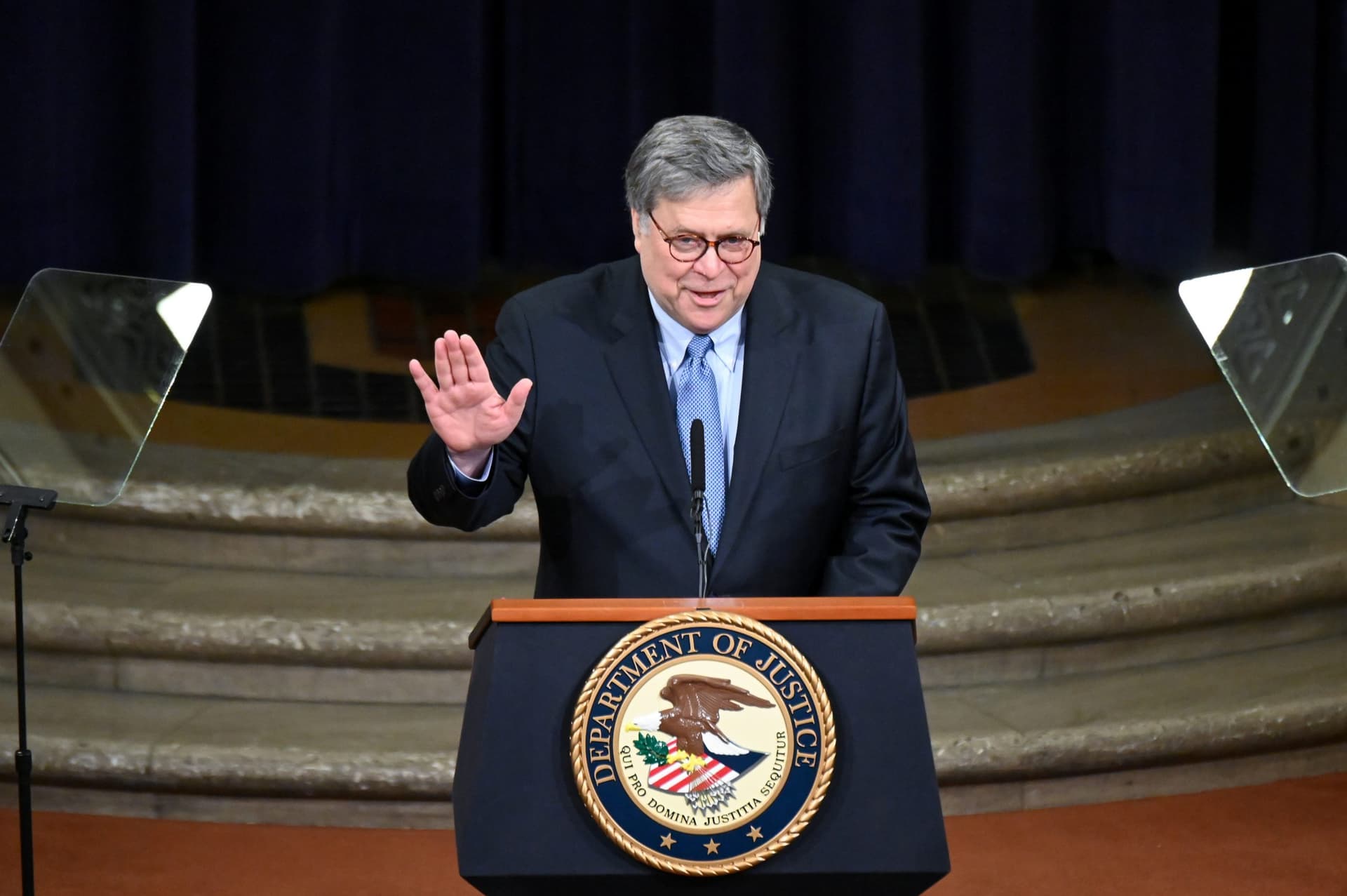 Barr Praises DOJ Officials for Rising ‘To Meet Historic Challenges’ in Farewell Letter