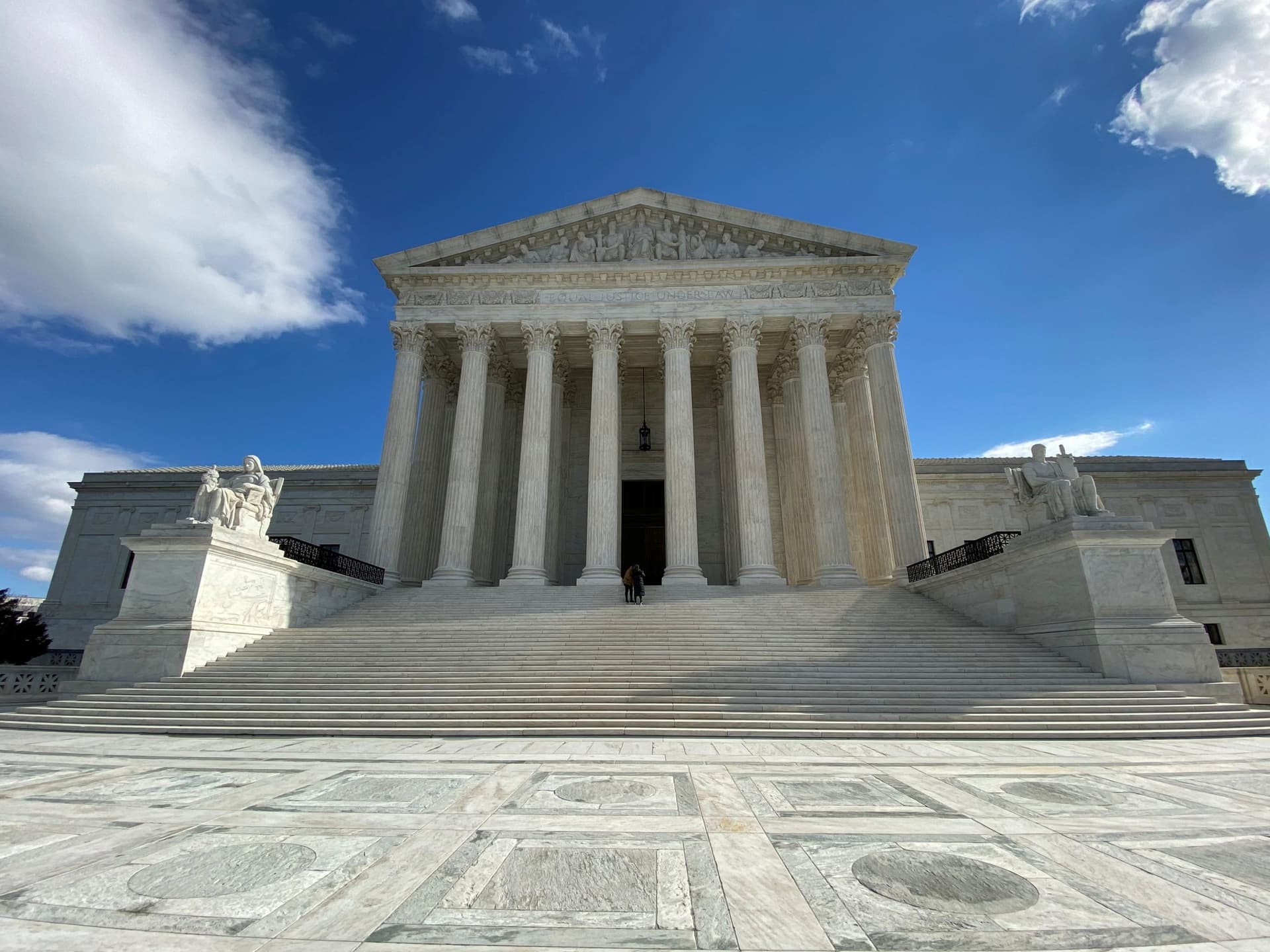 US Supreme Court Rules Against Trump Bid to End ‘Dreamers’ Immigrant Program