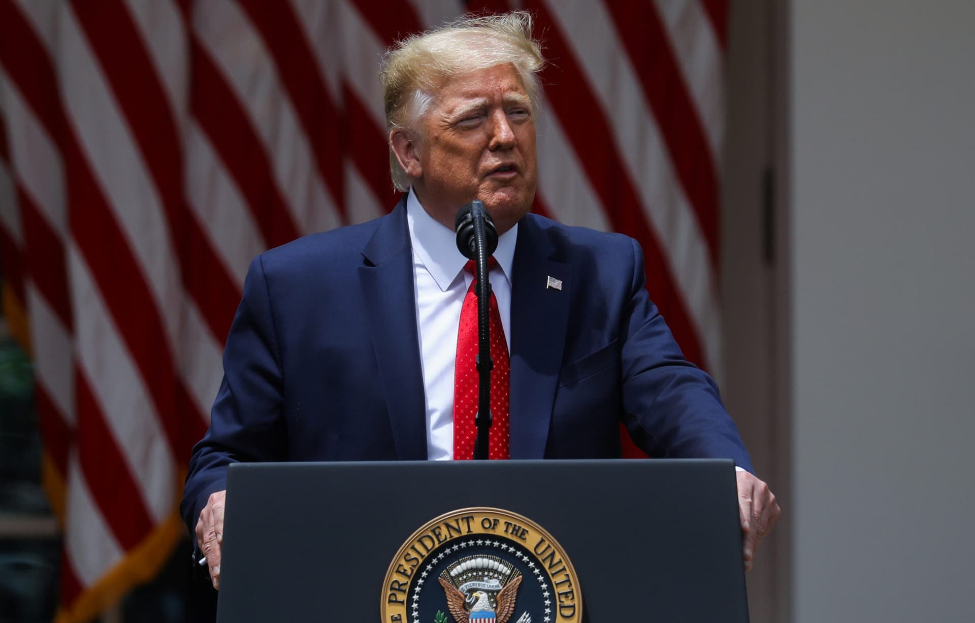 Trump Pledges New List of Conservative Supreme Court Contenders