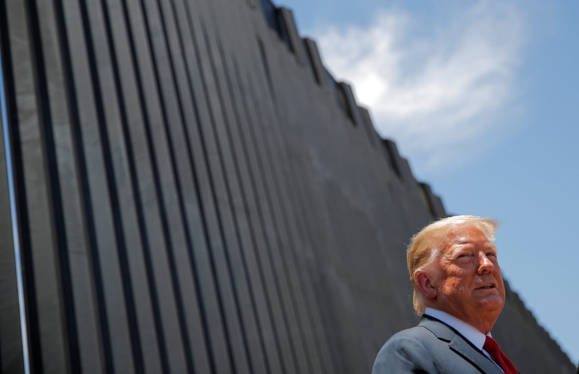 Trumpās Spending for Border Wall Rejected by US Appeals Court