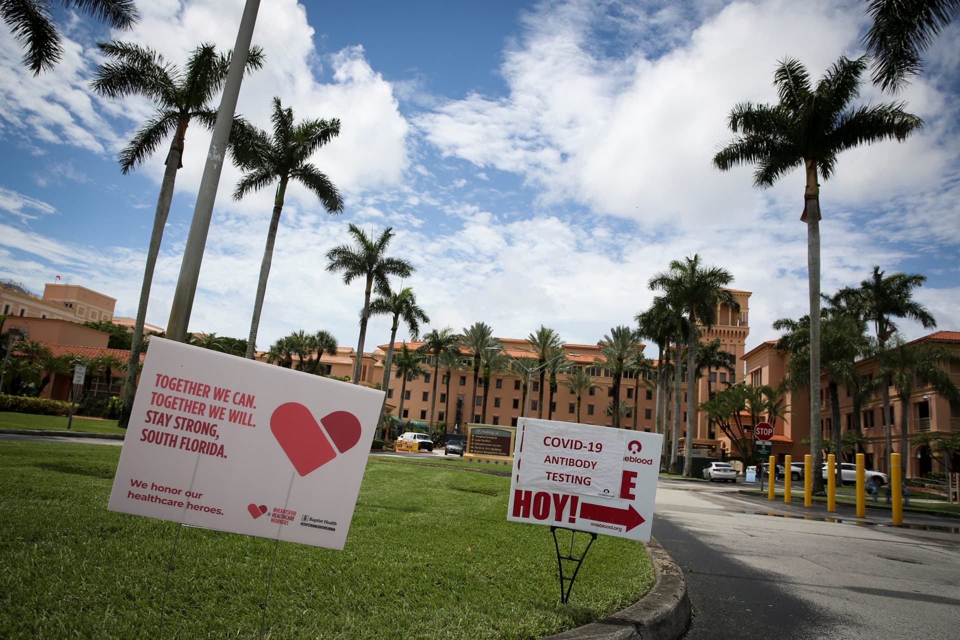 Florida sets one-day record with over 15,000 new COVID cases, more than most countries
