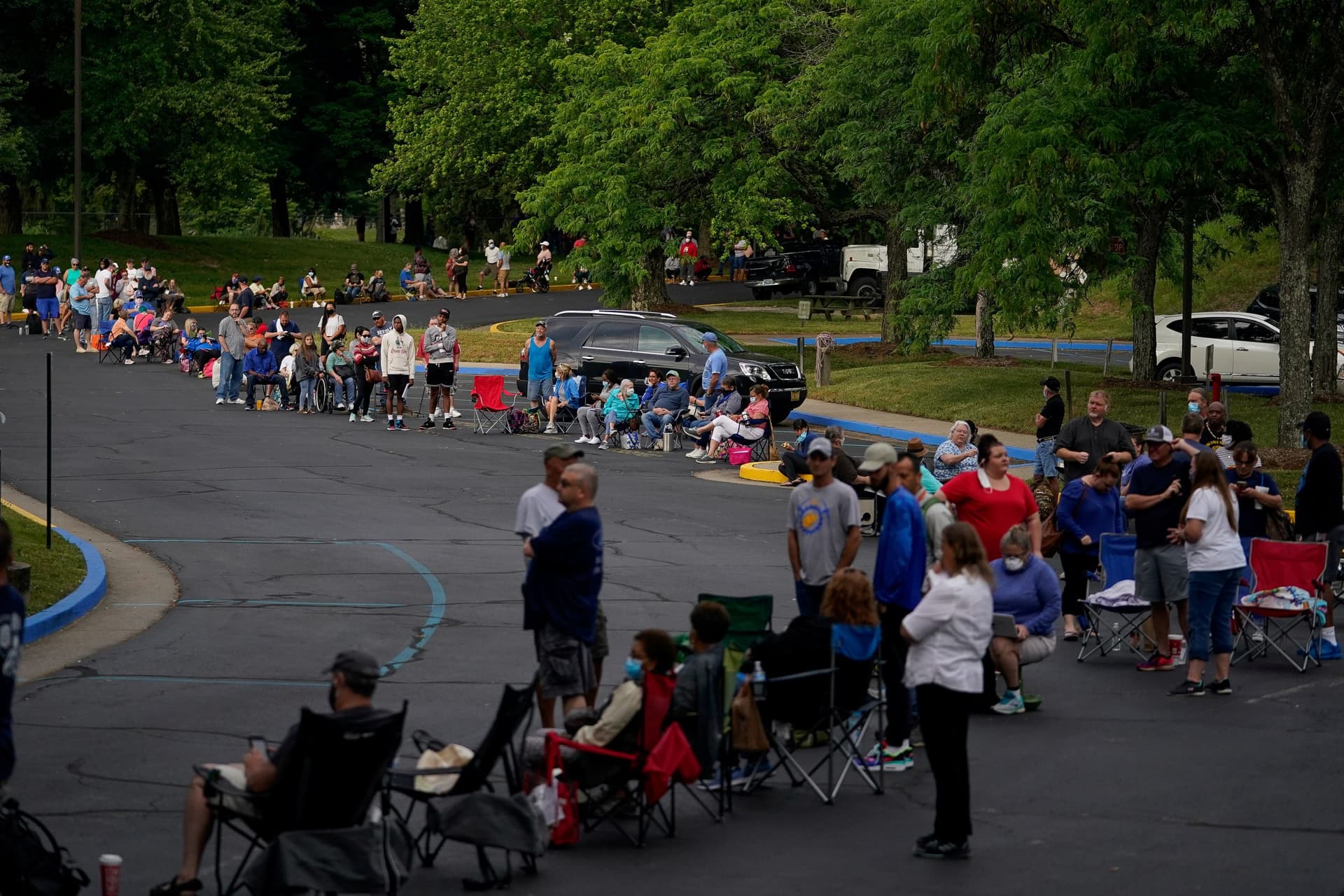 Americans on COVID-19 Jobless Benefits Spent More Than When Working, Study Shows