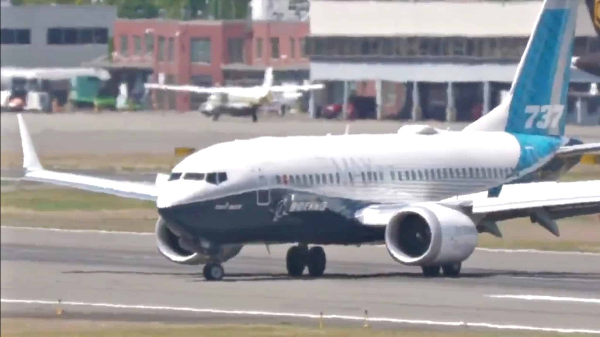 Lawmakers Seek FAA Employee Survey Records After Boeing 737 Max Crashes