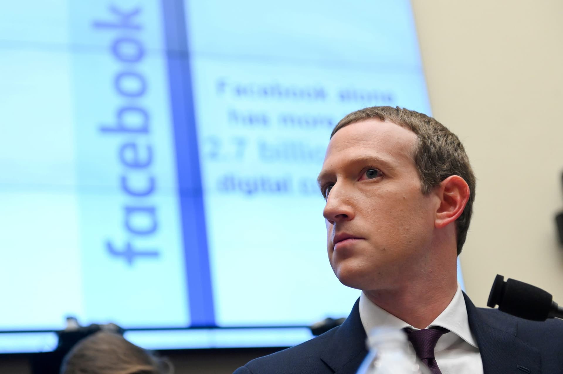 Facebook’s Zuckerberg to Defend Company Before US Congress by Listing Competitors