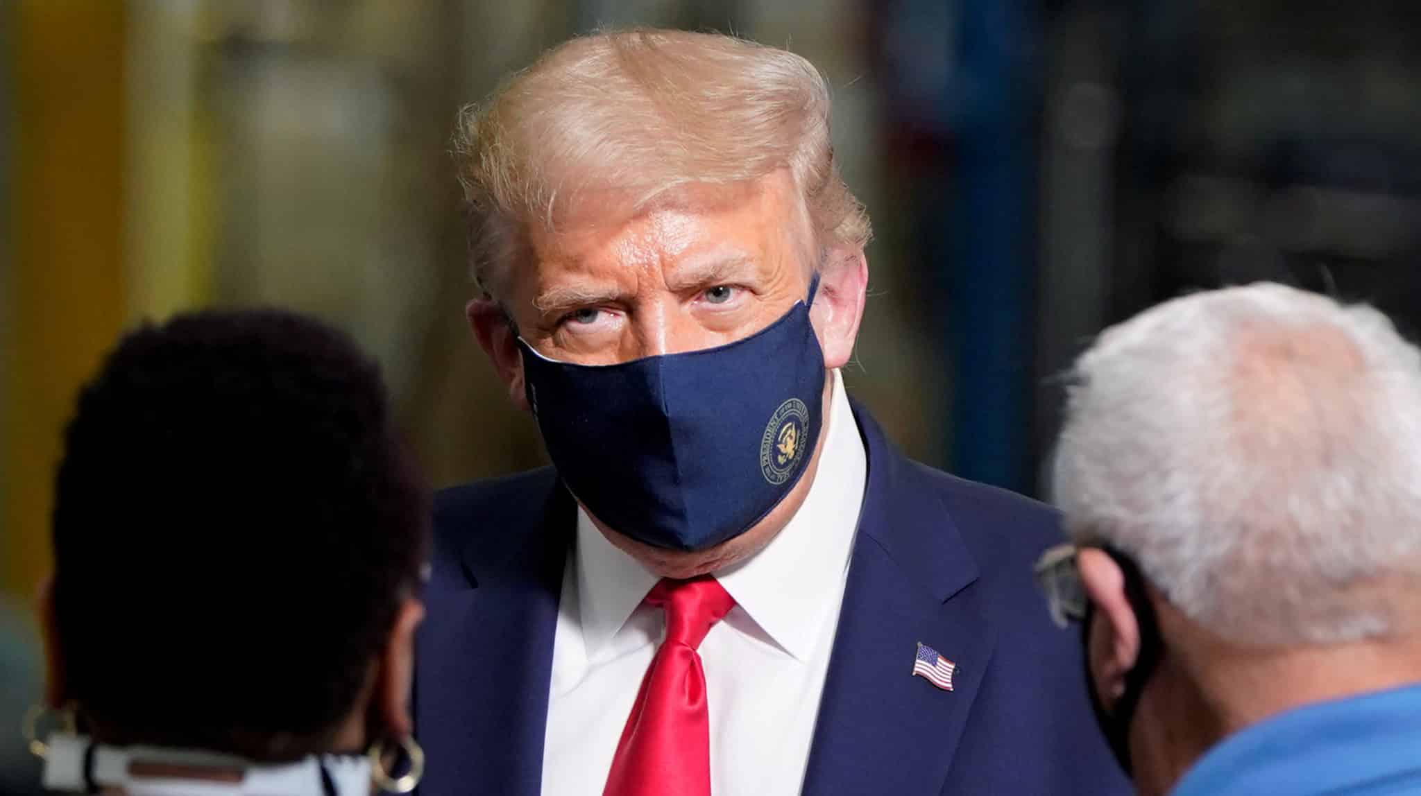 Not âThigh-Landâ: Thais Amused at Trumpâs Slip