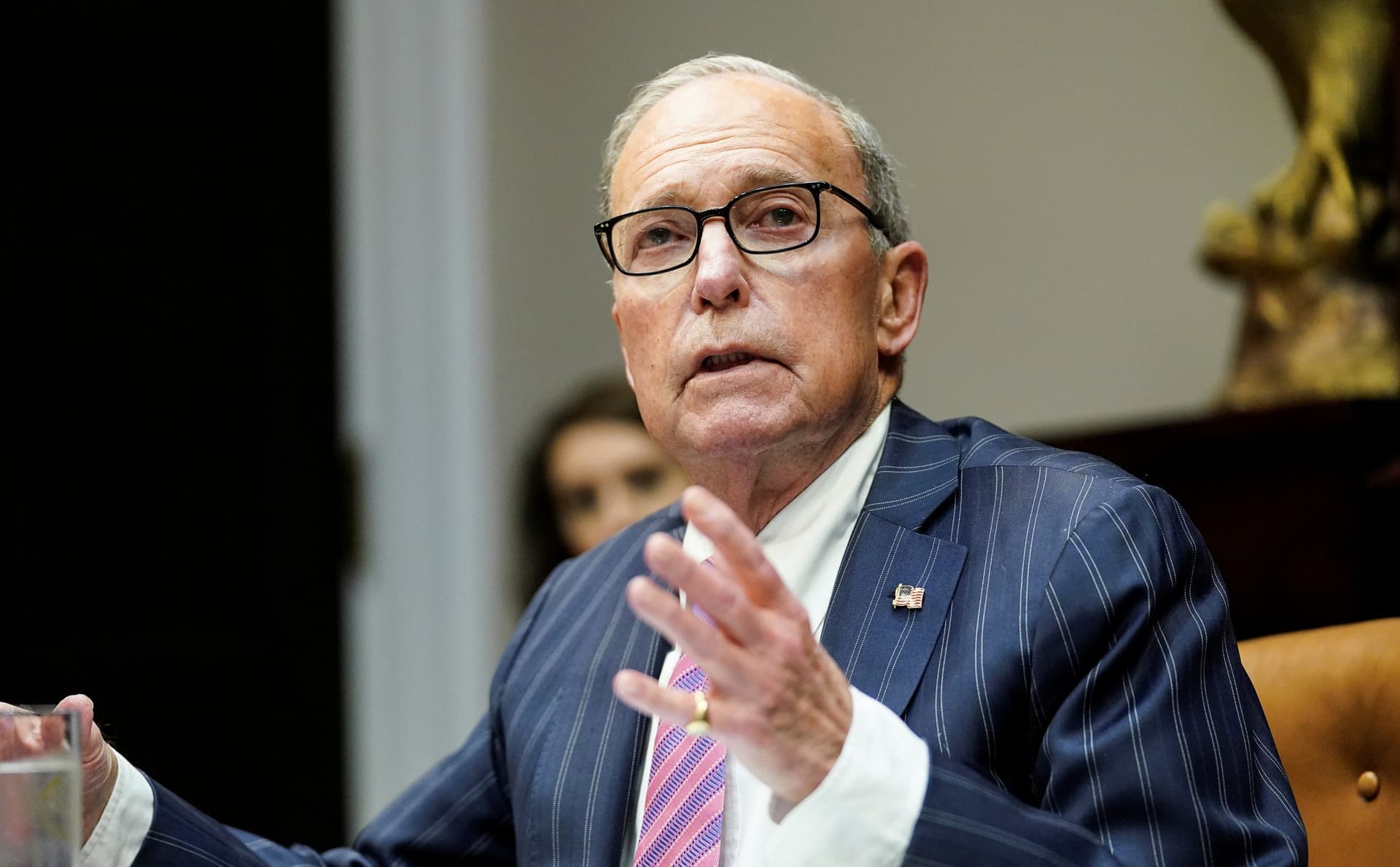 US Will âBond Outâ to Cover Social Security, Medicare Gaps Under Trumpâs Tax Order: Kudlow