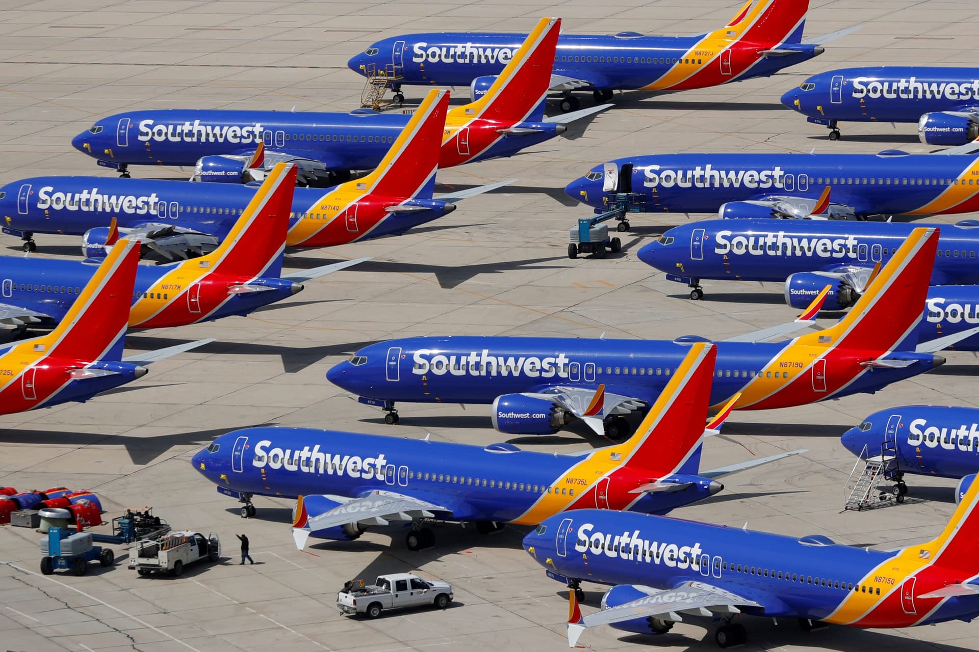 Southwest Drops Plans to Punish Unvaccinated Workers After Employees Rise Up