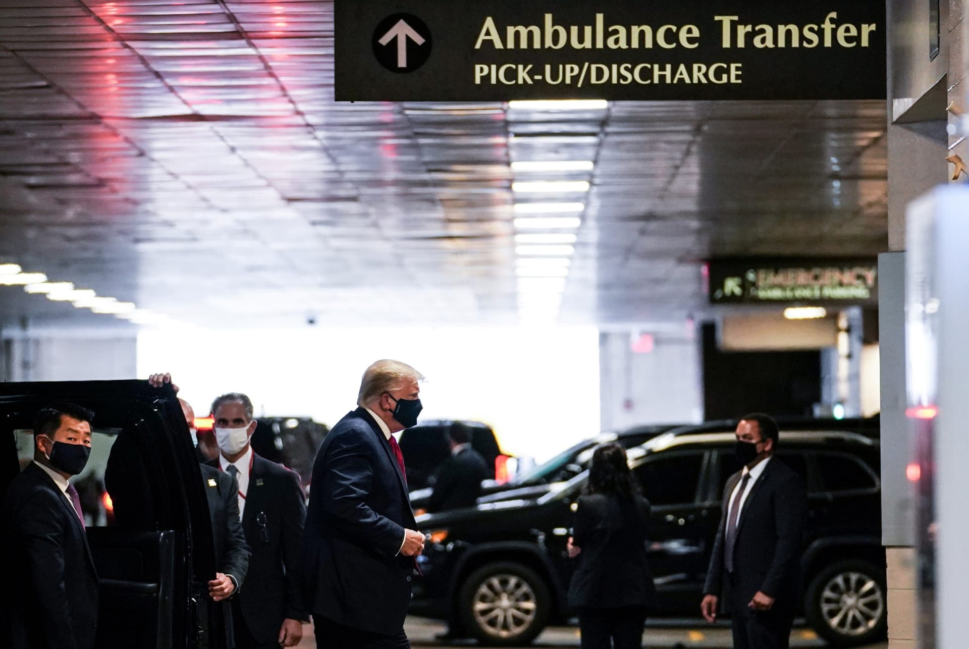 Robert Trump, Presidentās Brother Who Shunned the Spotlight, Dies