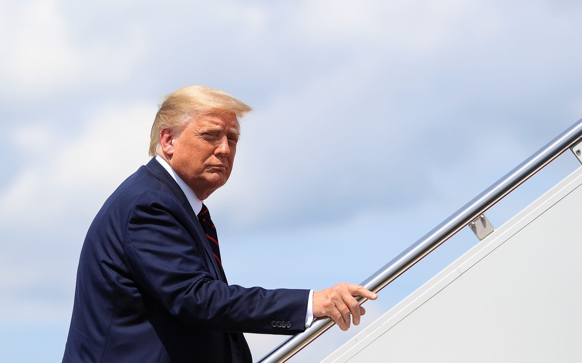 Trump Loses Bid to Delay Handover of Tax Returns to New York Prosecutor