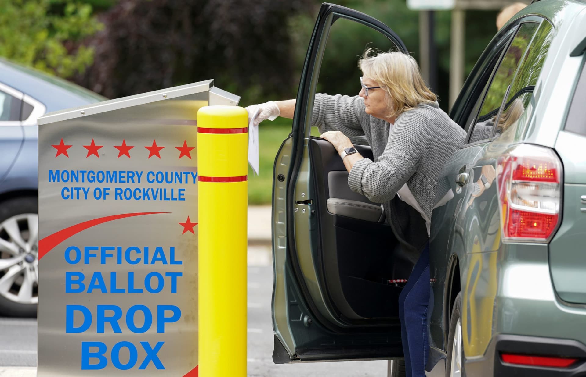 US House Takes on Postal Reforms Seen as Threat To Mail-In Ballots