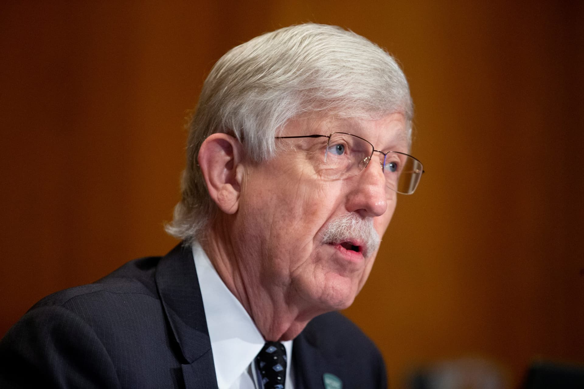 Fauci’s Boss Applauds Trump Admin on Speed of COVID-19 Vaccine Development