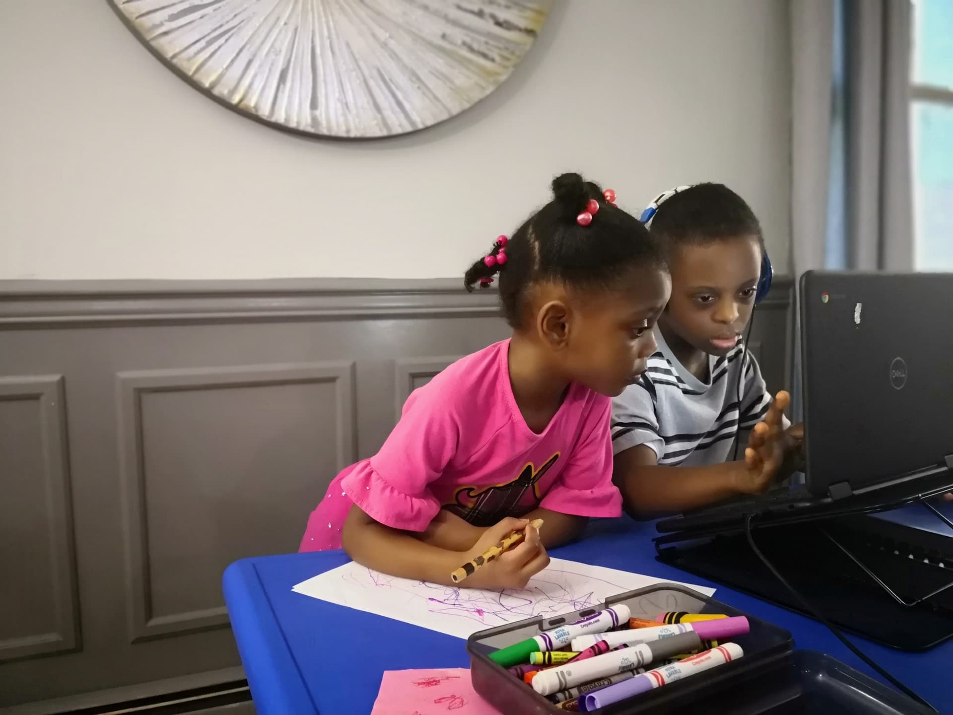 âItâs Exhaustingâ: American Families Stumble Through First Weeks of Virtual School
