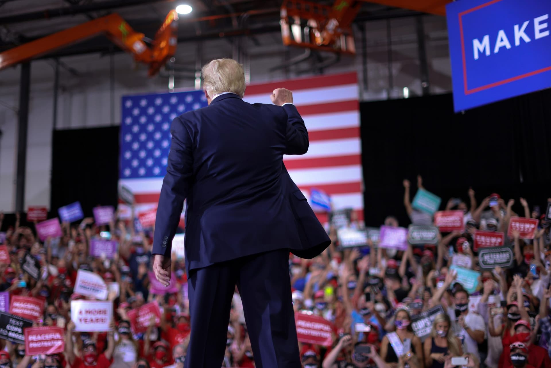 Puerto Rico Governor Throws Support Behind Trump