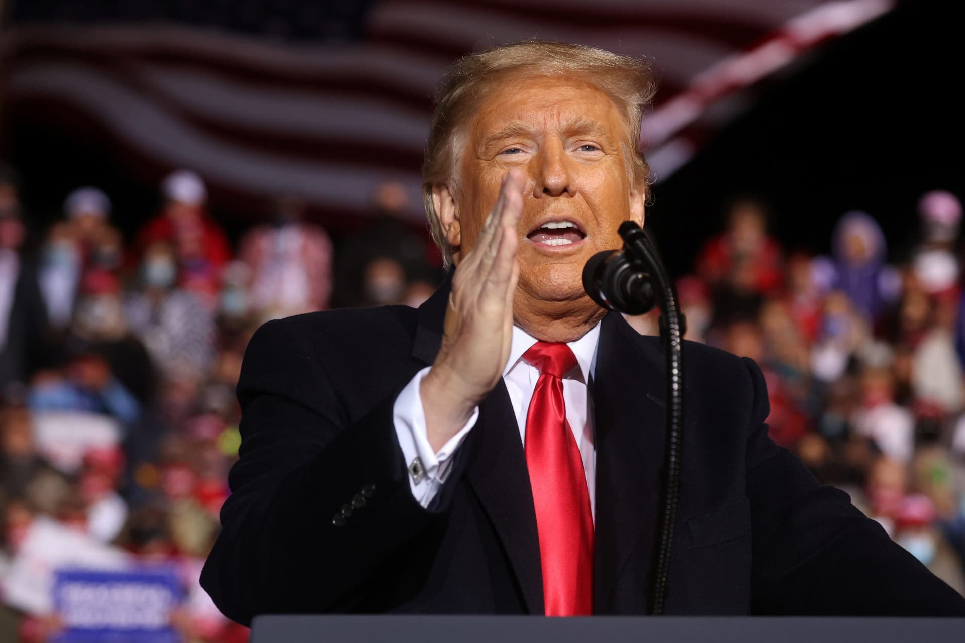 Trump Decries Gas Prices Ahead of Memorial Day: ‘Shame’