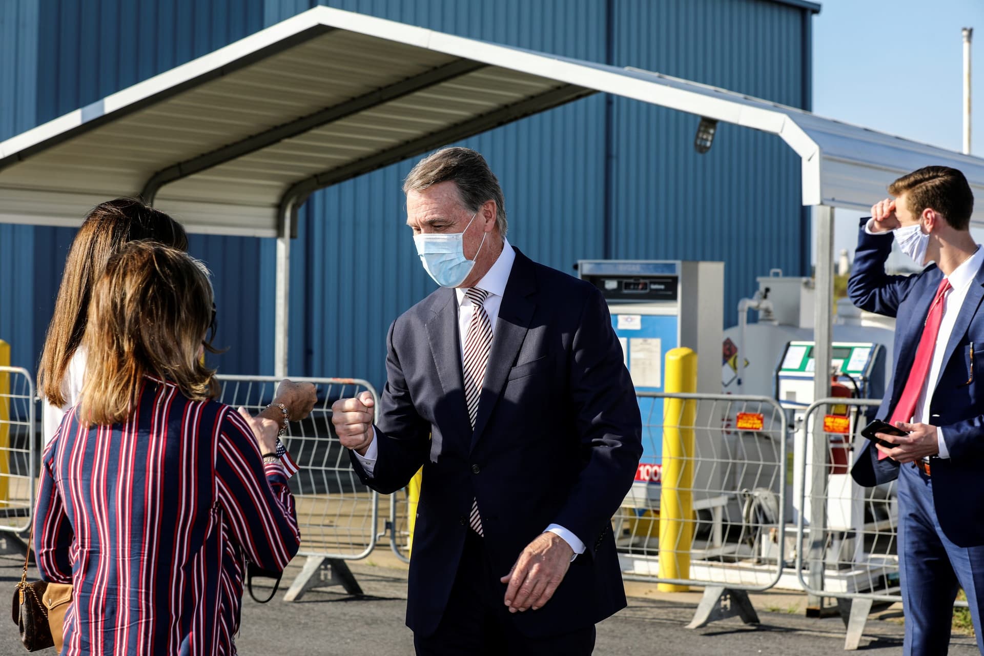 Republican Senator Perdue Mispronounces Kamala Harrisā Name at Trump Rally