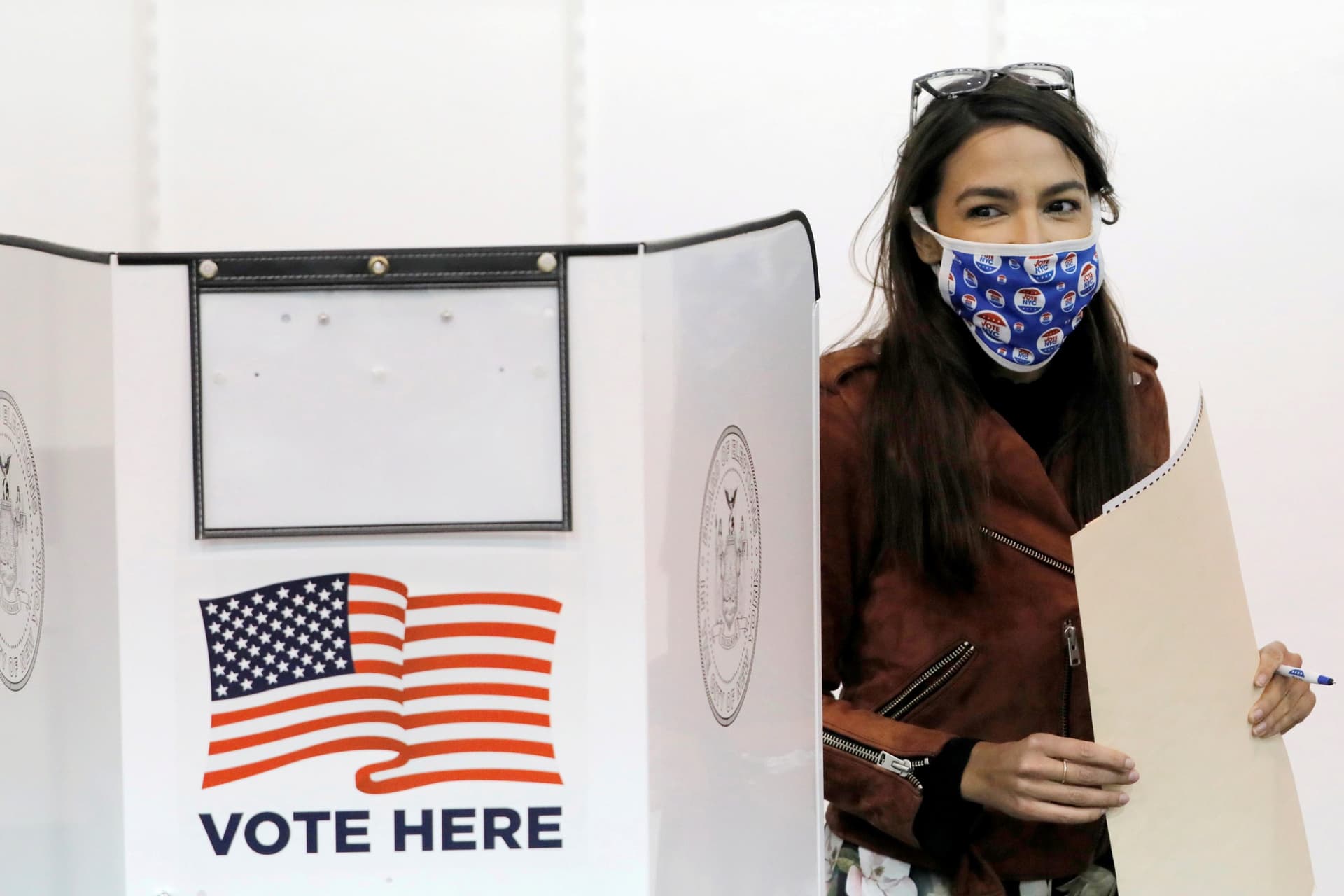 Ocasio-Cortez Fires Back at Republicans for Criticizing Her Vanity Fair Outfit