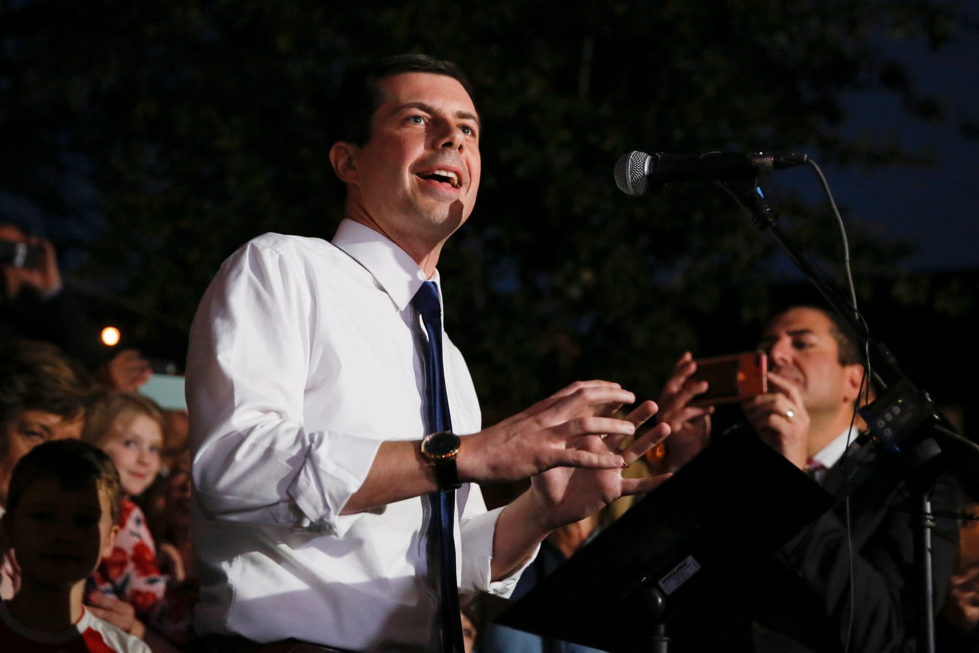 Buttigieg: It Is a âHuge Concernâ Biden Has Not Received Intel Briefings