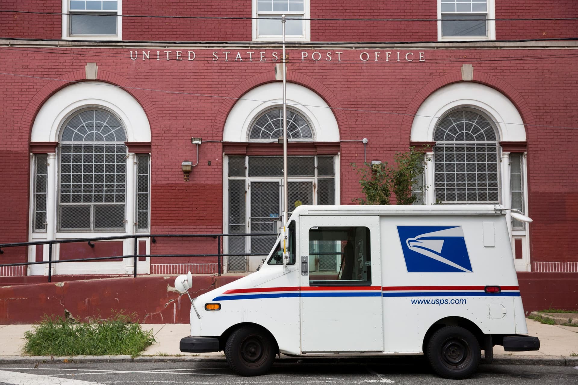 US Judge Orders USPS To Reinforce âExtraordinary Measuresâ Ballot Delivery Policy
