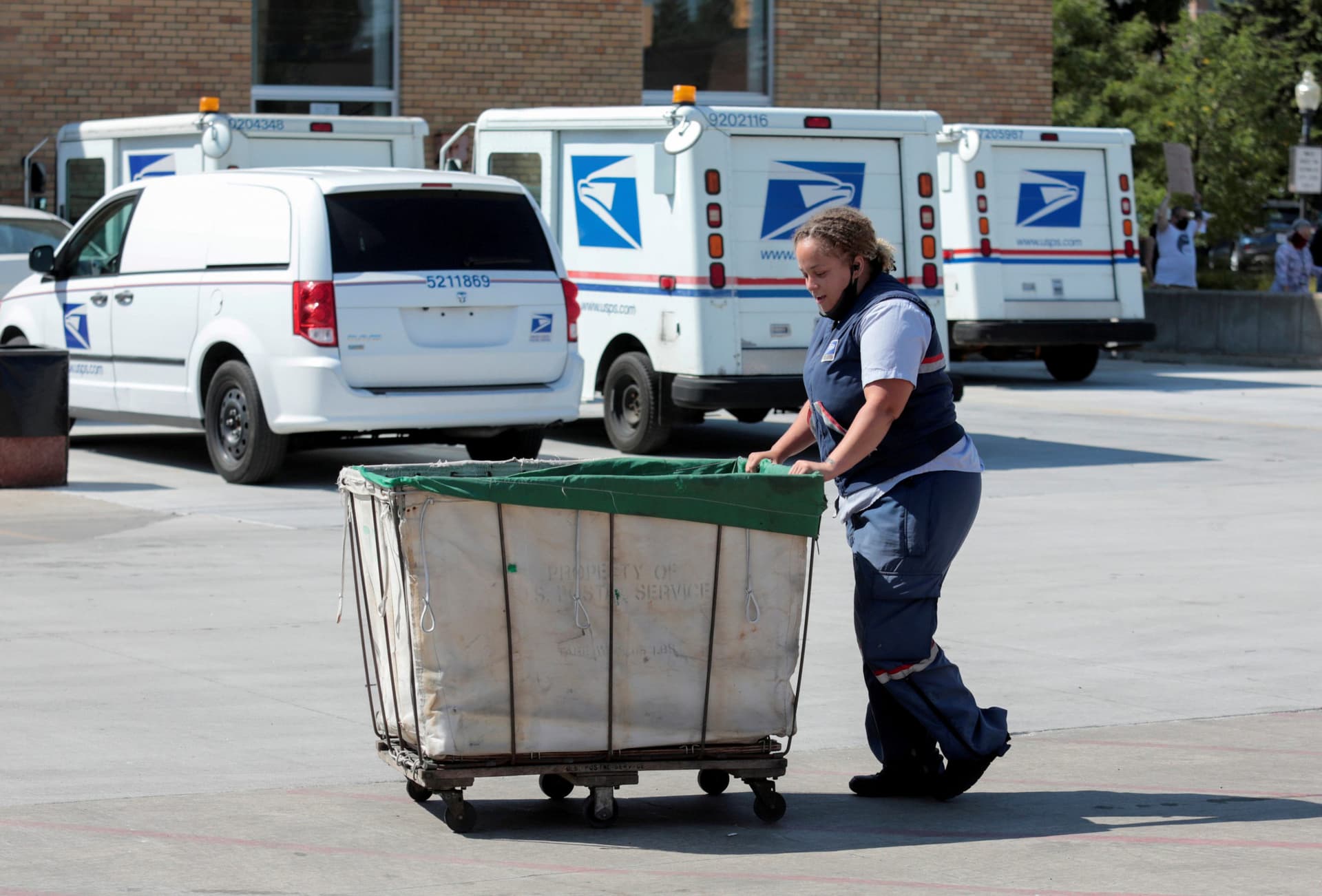 Judge Pushes US Postal Service To Ensure All Remaining Election Ballots Delivered