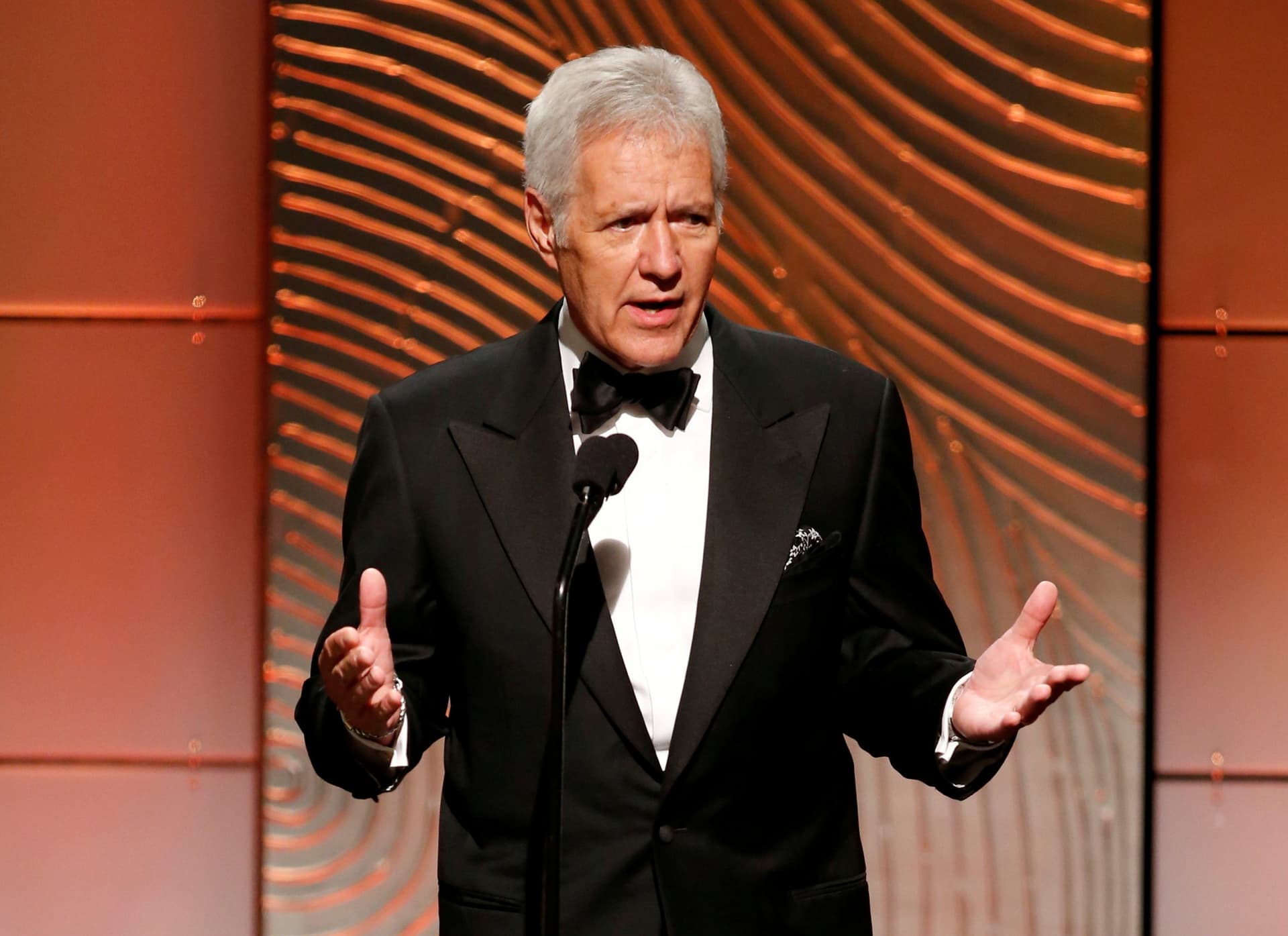Game Show Host Alex Trebek, the Face of ‘Jeopardy!’, Dies at 80