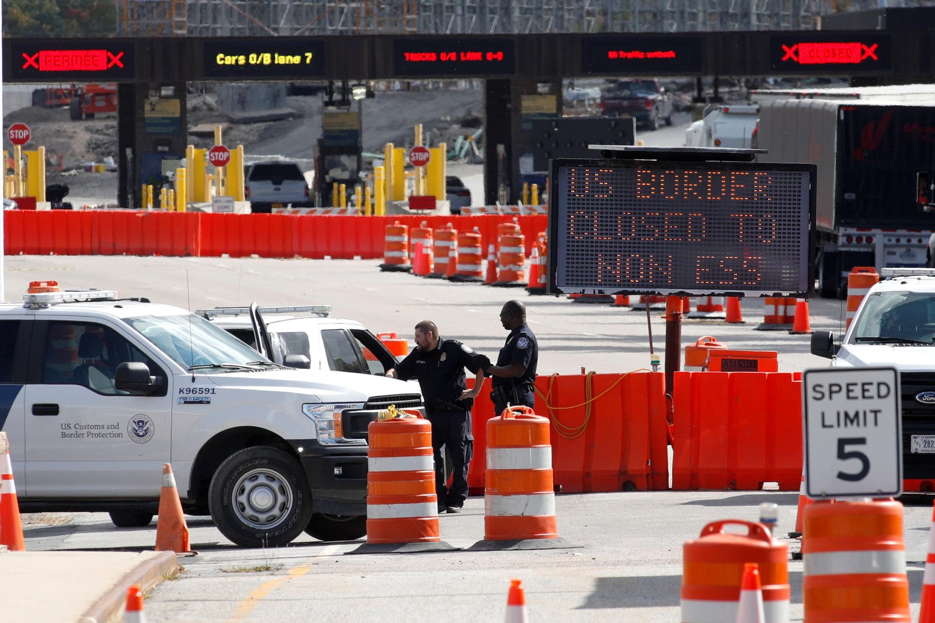 US, Canada, Mexico To Extend Border Restrictions Until Late December