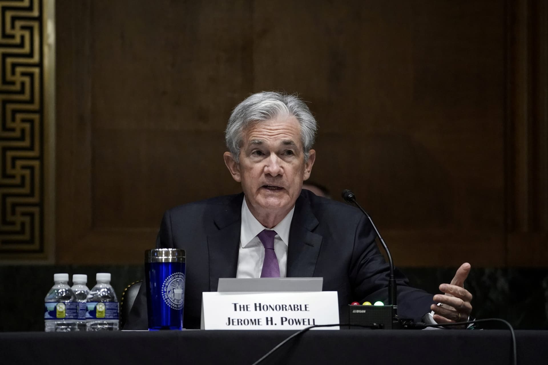 Powell: āChallengingā Months Until Vaccine Clears Production, Distribution Hurdles