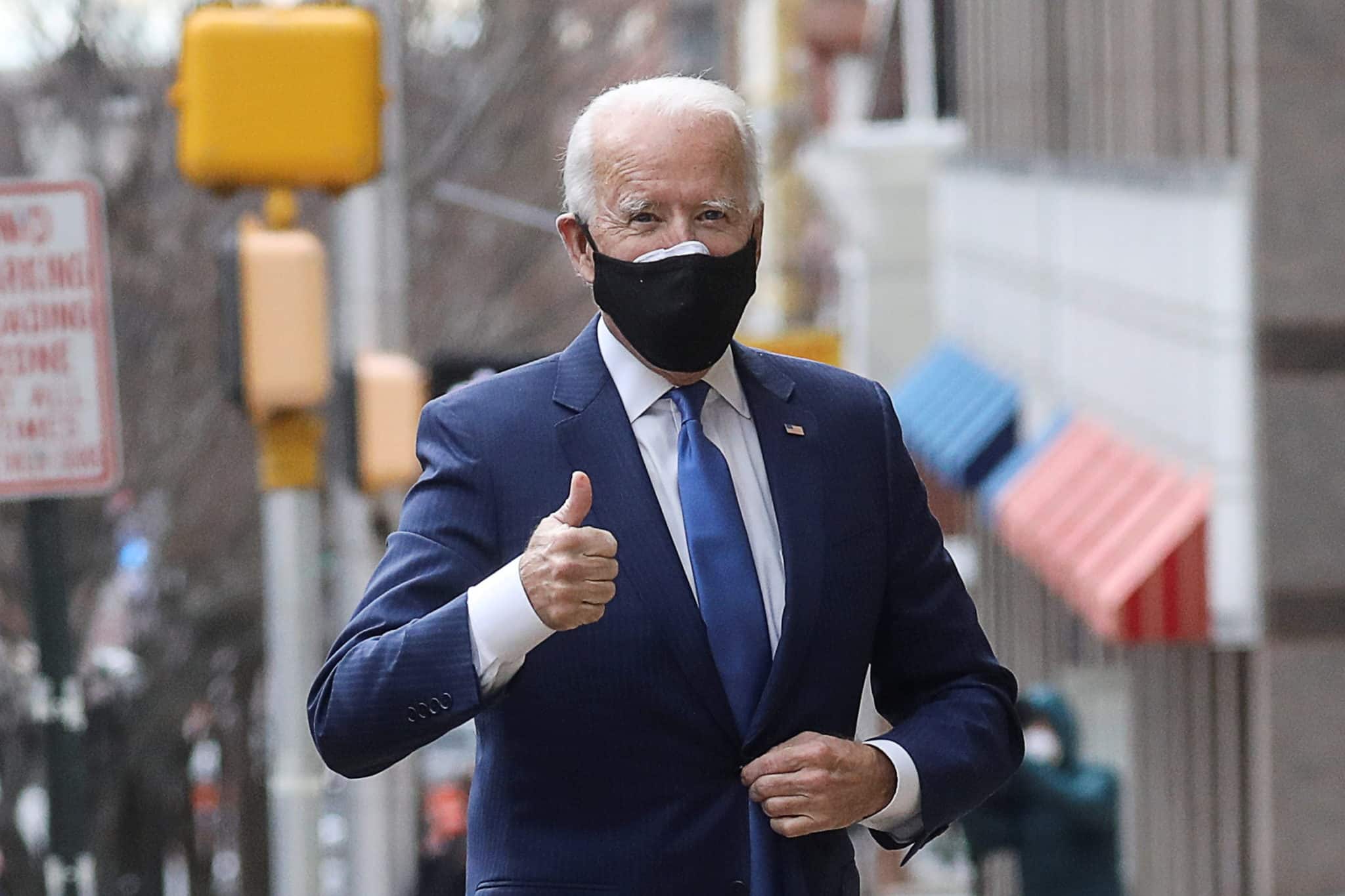 Psaki: Biden Is ā100 Percent Fineā After Tripping on Air Force One Steps