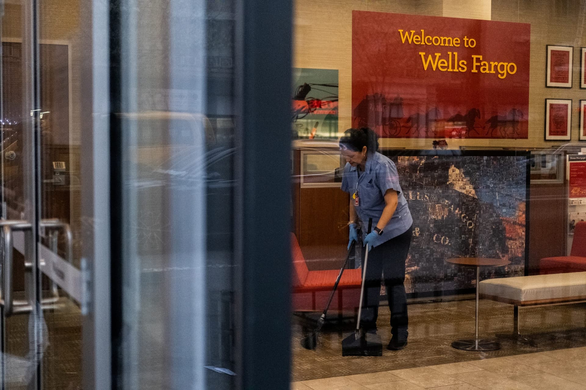 US Lenders Score Small Business Relief, Accounting Help in Pandemic Package