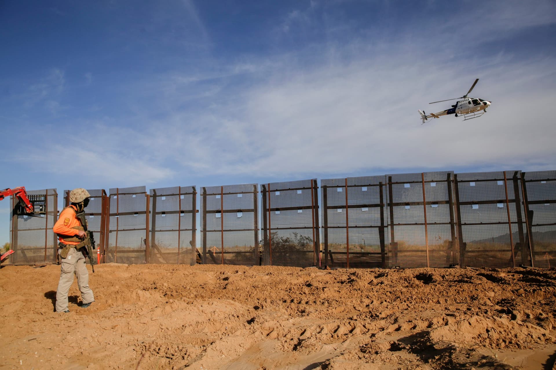 His Days in Power Dwindling, Trump Heads To Texas To See Border Wall