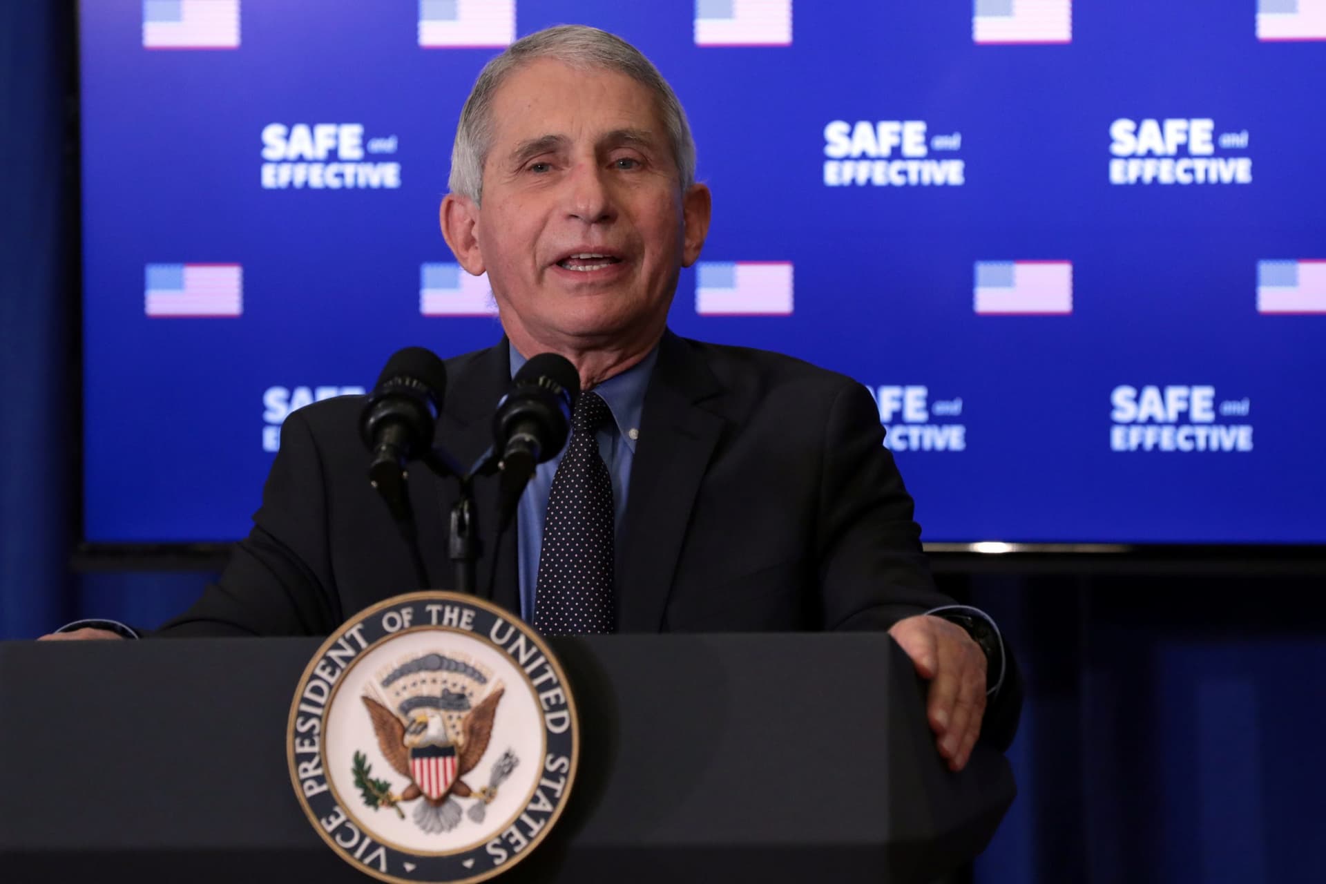 Fauci Says 100 Million Vaccinations in 100 Days âAbsolutely a Doable Thingâ