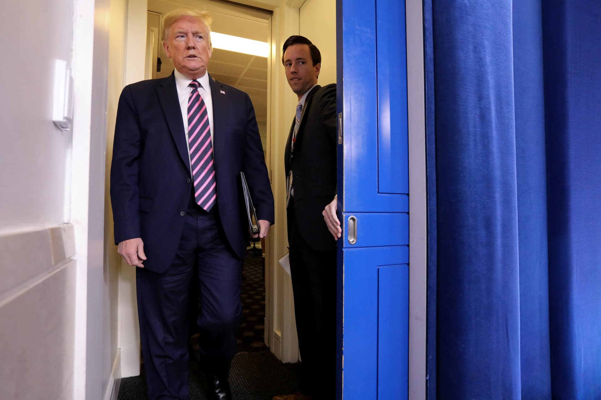 House Unveils Bill To Ban âTwice Impeached Presidentsâ From Burial at Arlington Cemetery