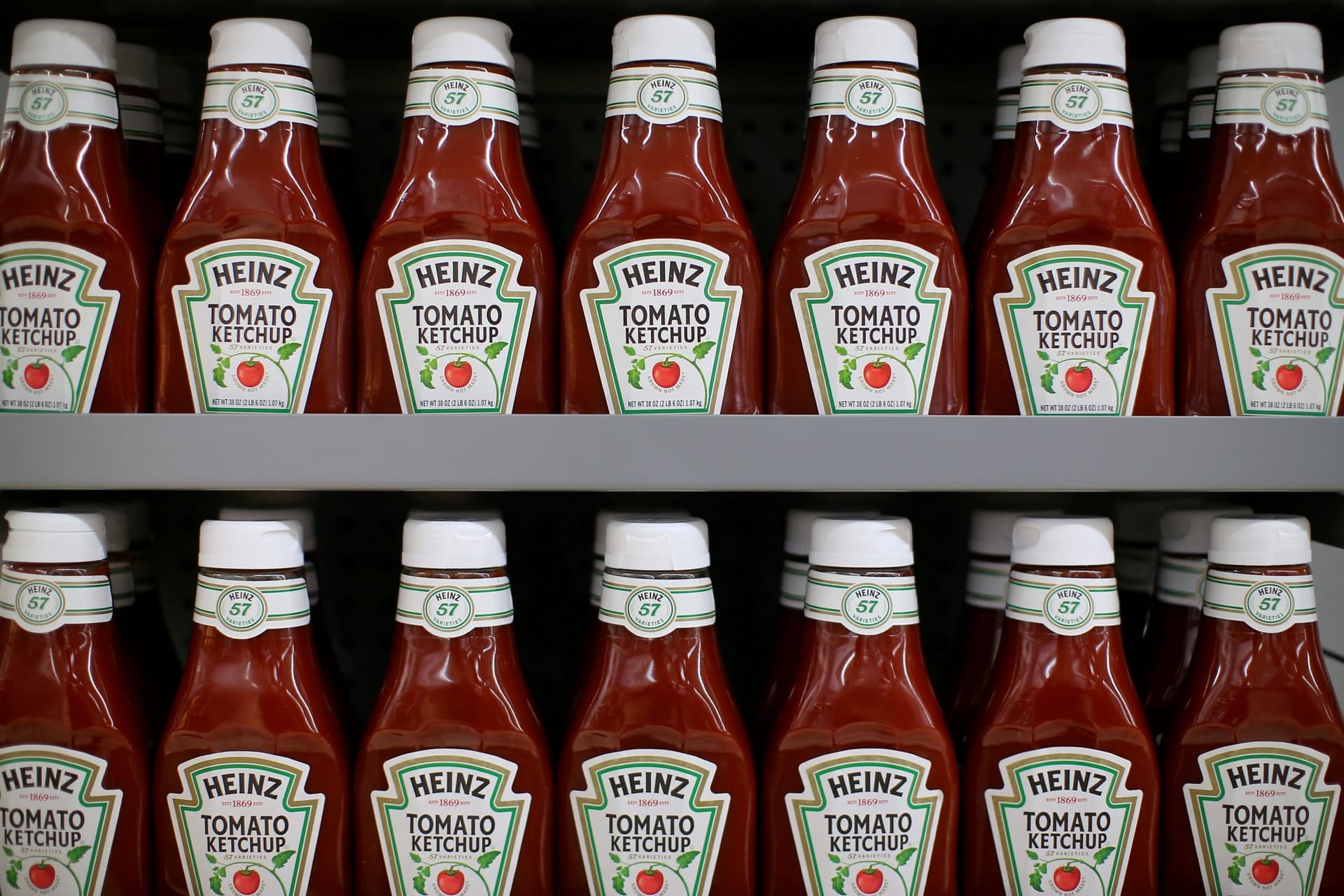 Exclusive: Kraft Heinz, Conagra May Raise Some Product Prices as Grains, Edible Oil Costs Surge
