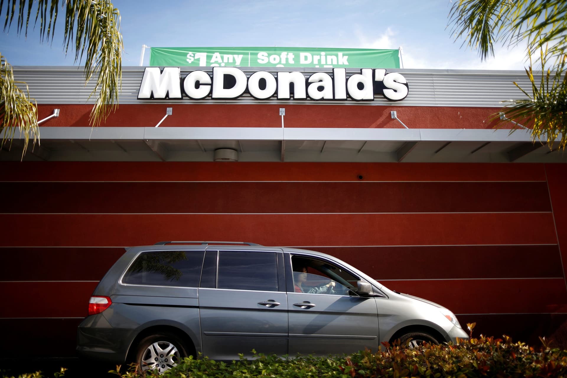 McDonald's Execs Will Have Bonuses Cut if They Hire Too Many White Men for Top Positions